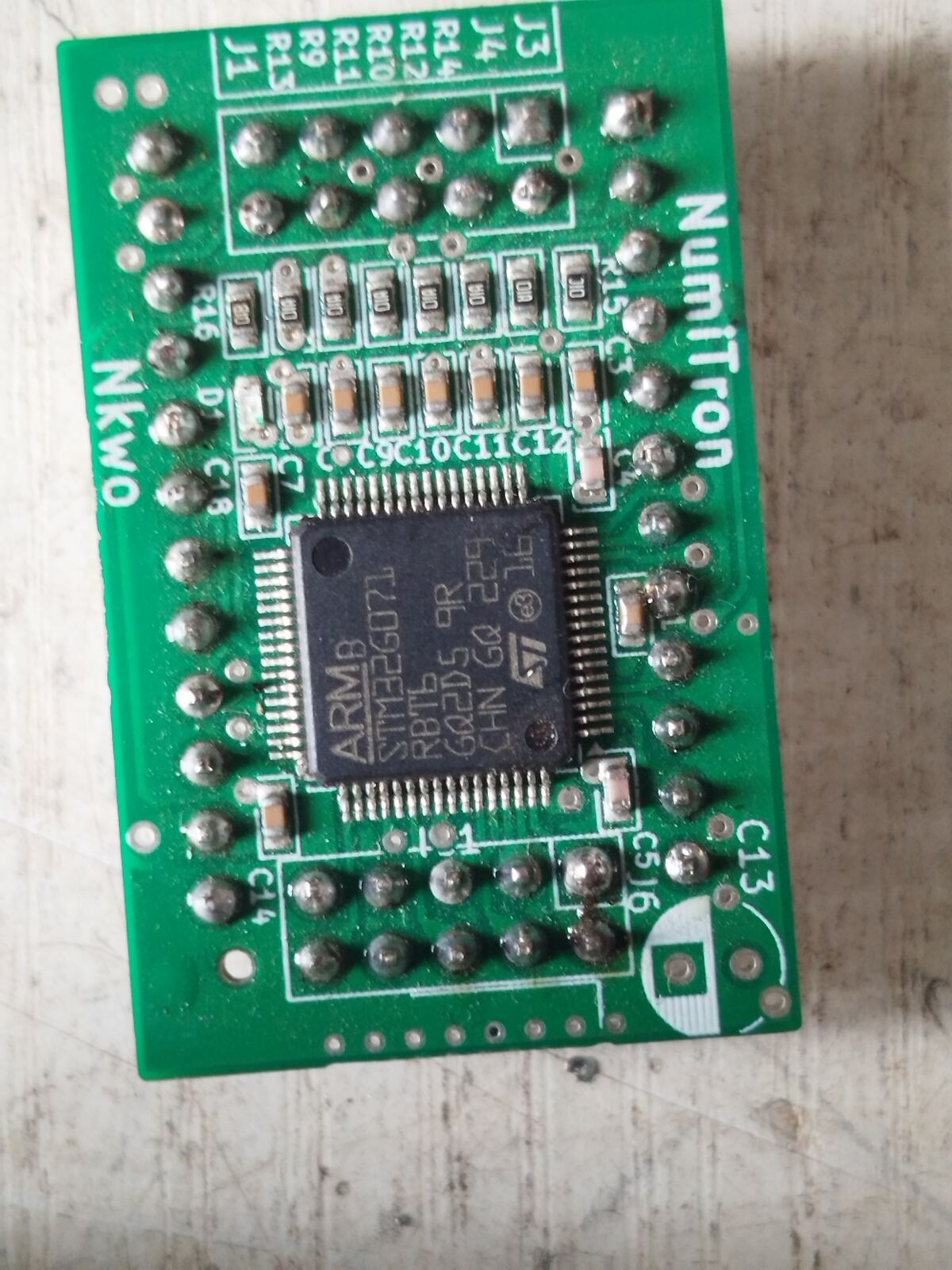 NumiTron control board with STM32G071 microcontroller
